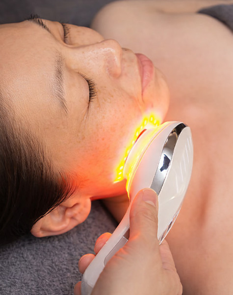 フォトフェイシャルW照射・フェイスリフト