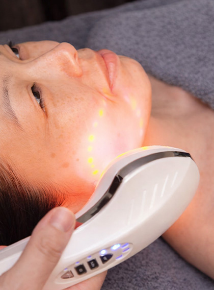 フォトフェイシャルW照射・フェイスリフト